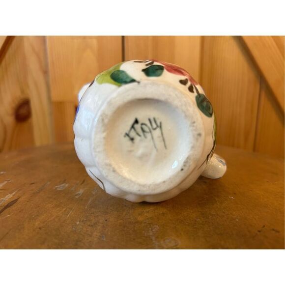 Vintage Italian Painted Creamer - Signed (8142) - Picture 6 of 7